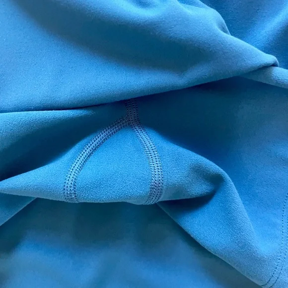 Athleta Salutation Stash Pocket Skort 16.5” size L - Picture 2 of 5